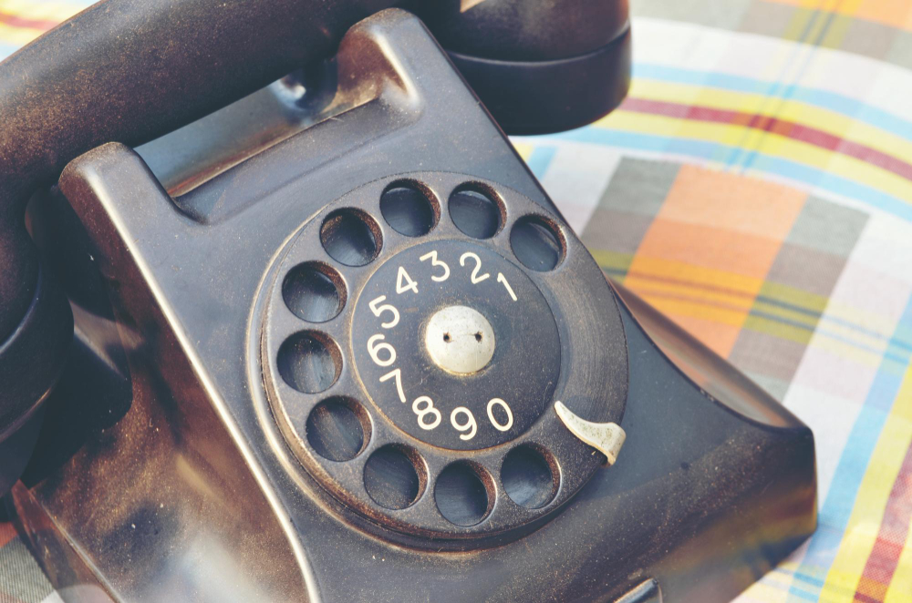 Sveriges telefonhistorik och rätt val av abonnemang idag